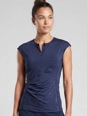 Athleta Pacifica Rash Guard Ruched Navy Blue Swim Top Back Pocket SizeSmall EUC